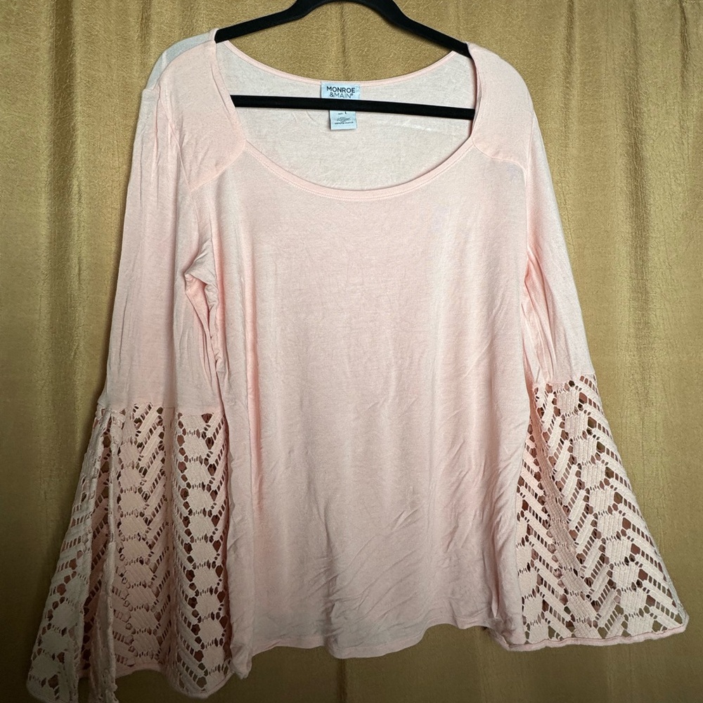 Monroe & Main Pink Shirt Size Large